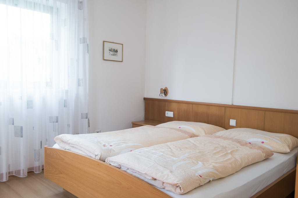 Ferienwohnung Pippohof Апиано сула Страда дел Вино Стая снимка